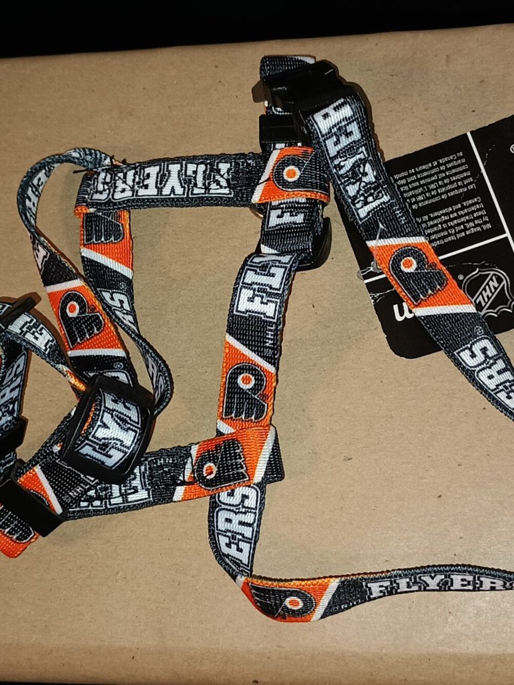 NEW Philadelphia Flyers NHL Adjustable Dog Harness XS